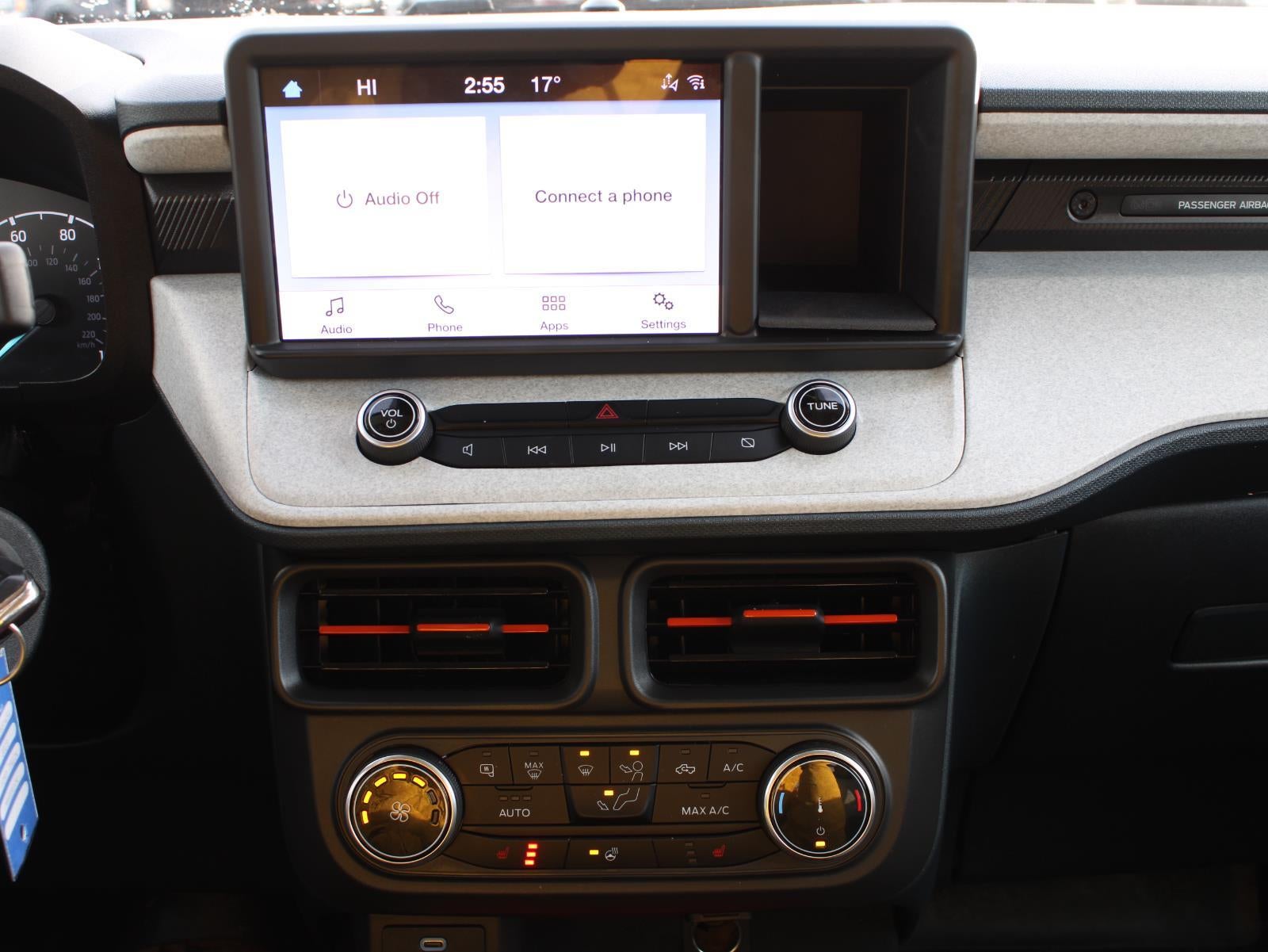 2023 Ford Maverick XL