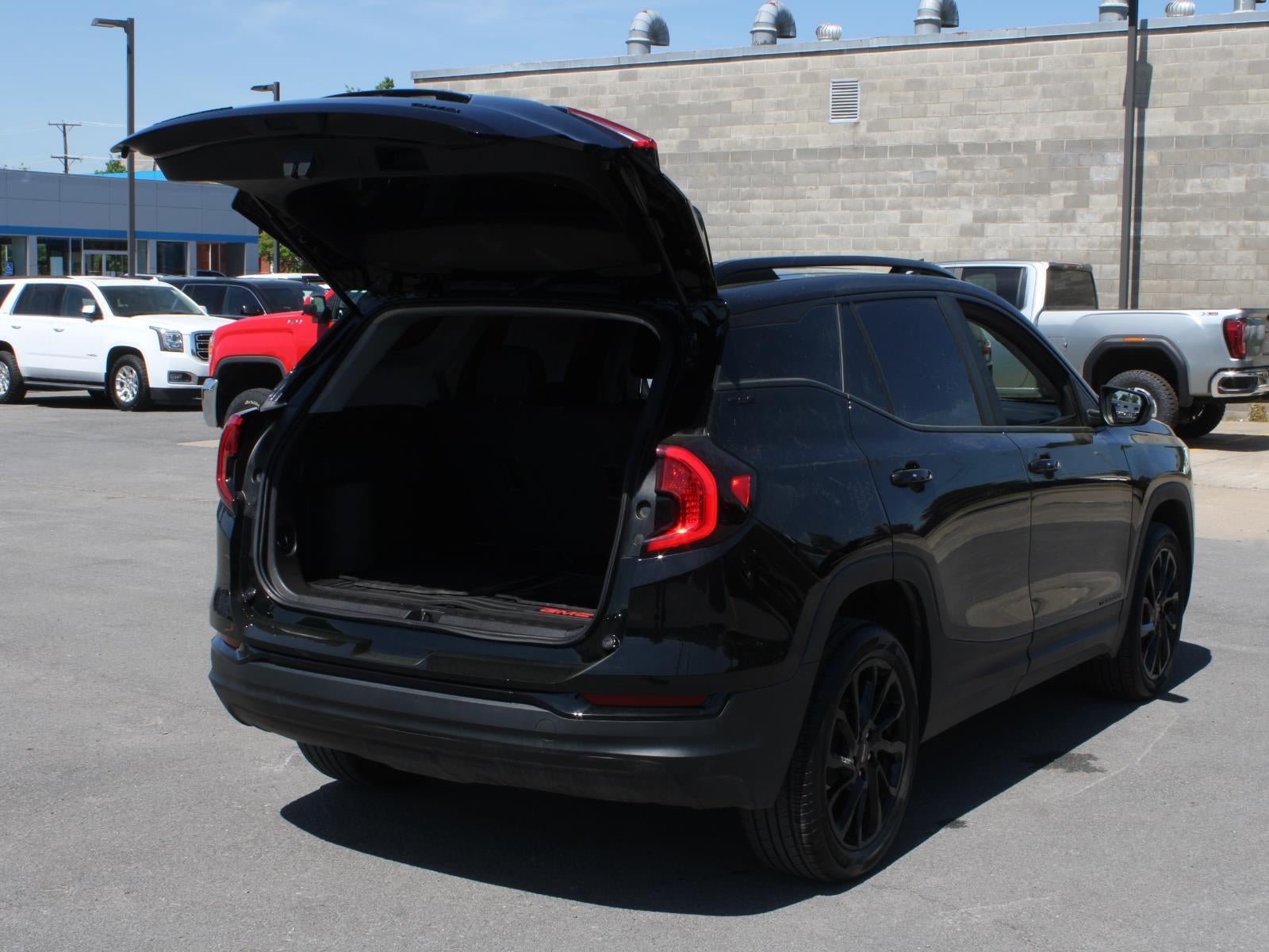 2024 GMC Terrain SLE
