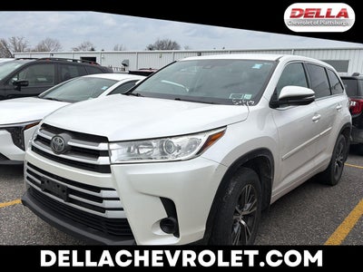 2018 Toyota Highlander LE