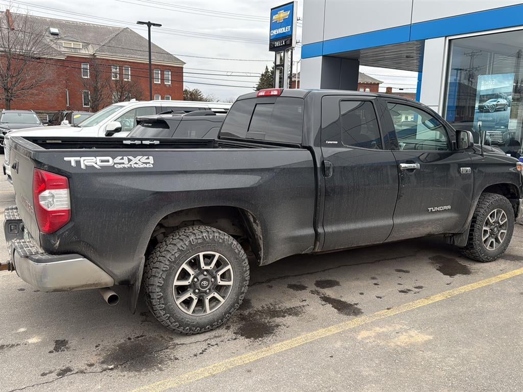 2018 Toyota Tundra 4WD SR