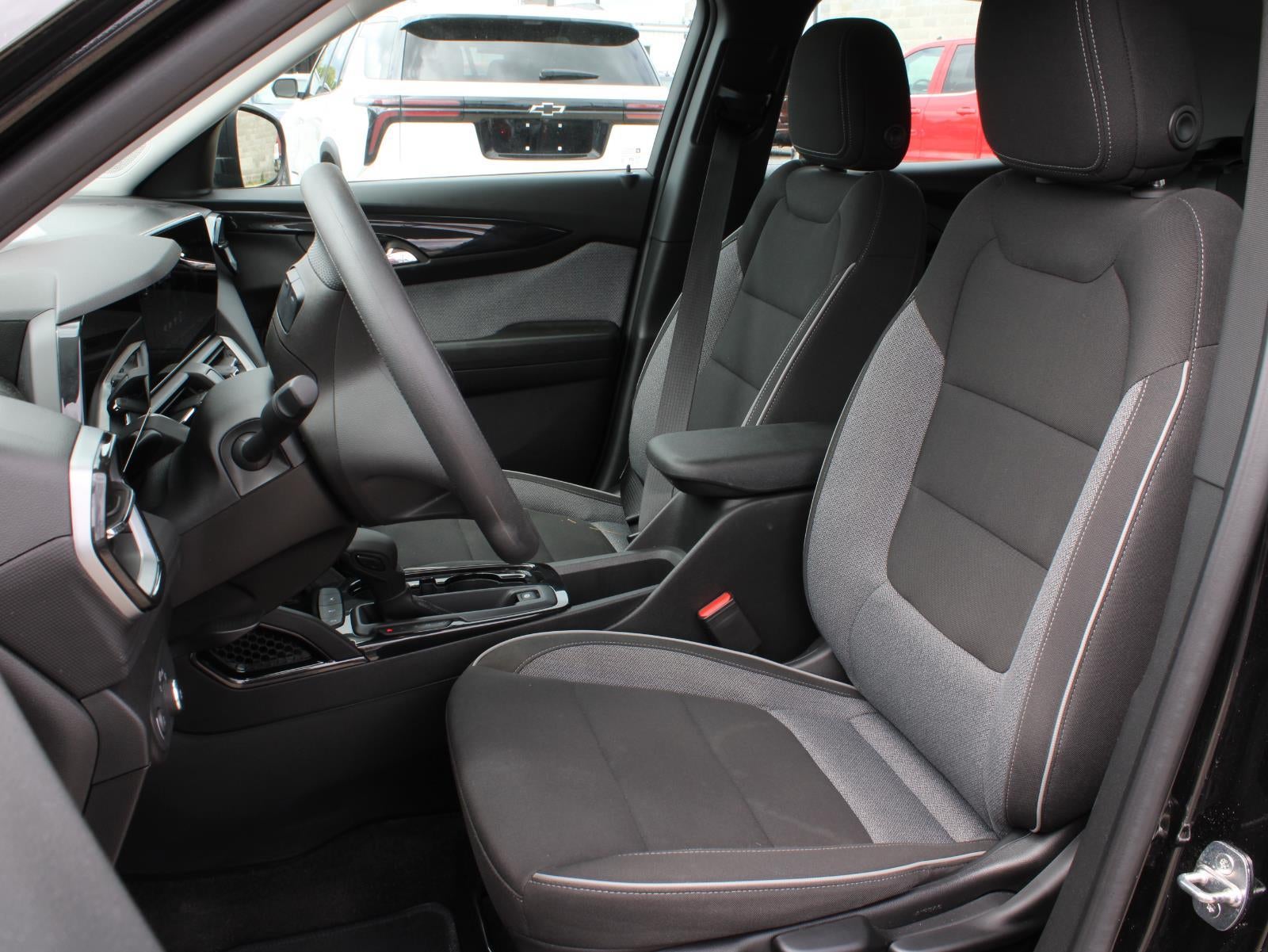 2024 Chevrolet Trailblazer LS