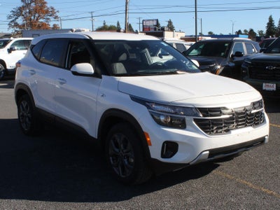 2025 Kia Seltos LX