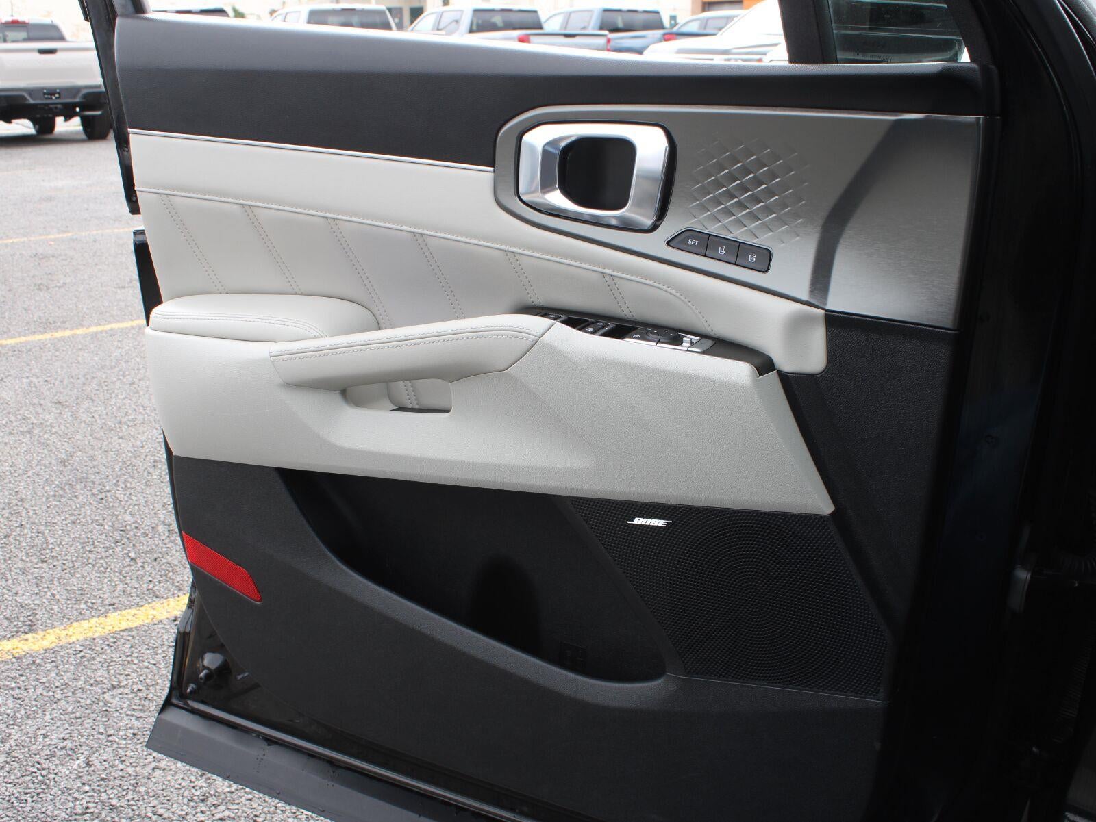 2023 Kia Sorento Hybrid SX Prestige