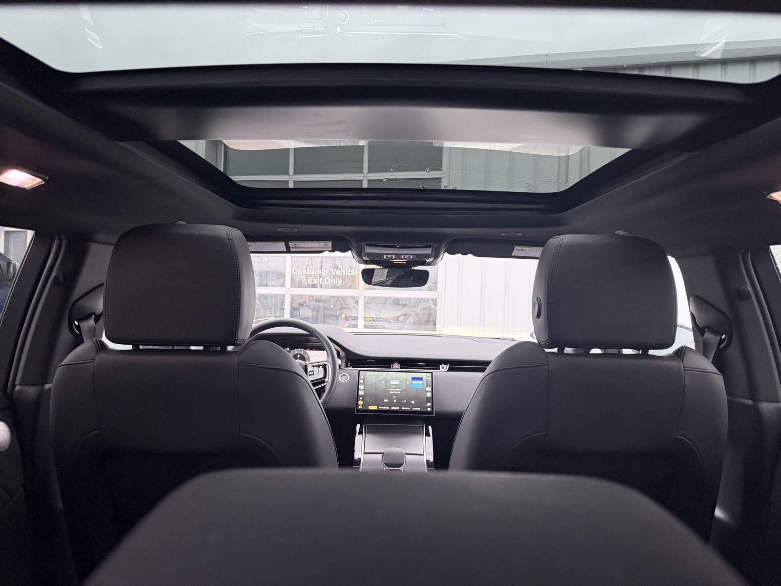 2024 Land Rover Range Rover Evoque Dynamic SE