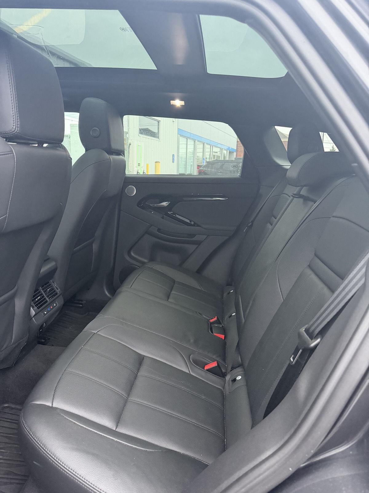 2024 Land Rover Range Rover Evoque Dynamic SE